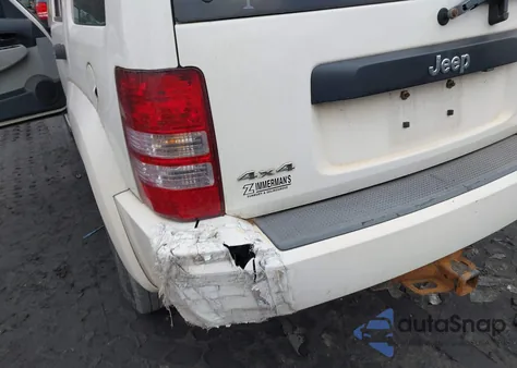 2008 Jeep Liberty Sport from USA, damaged, VIN 1J8GN28K18W182438